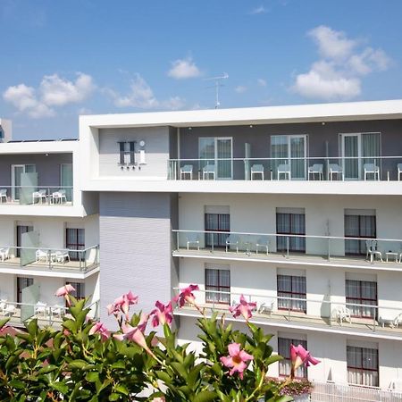 Hotel Imperia ลิโดดิเยโซโล ภายนอก รูปภาพ